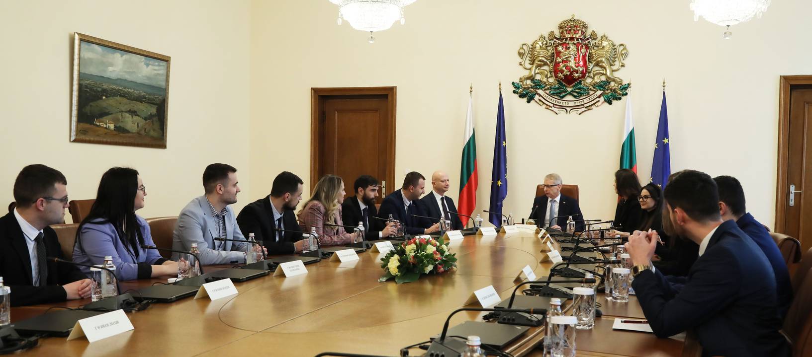Премиерът Денков се срещна с ръководството на Националното представителство на студентските съвети (НПСС)